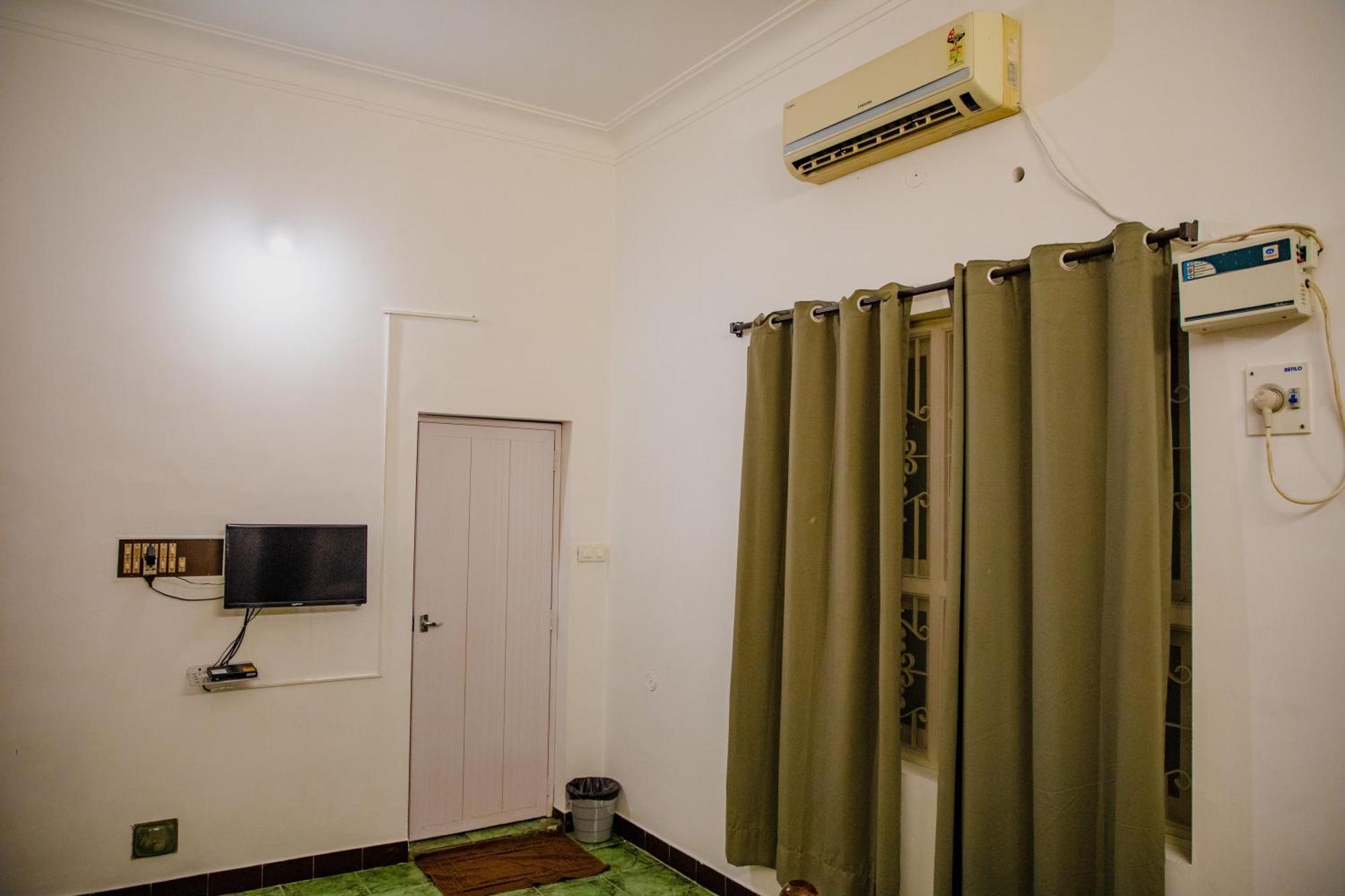 Maison Blanche Near Rock Beach Hotel ปอนดิเชอรี ภายนอก รูปภาพ